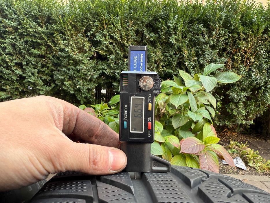 215-60 R16 99H Toyo Snowprox 2023 4шт