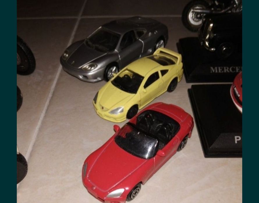 Miniaturas diversas Automóvel Motos