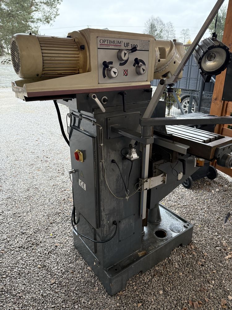 Frezarka do metalu Optimum UF 100 z Niemiec