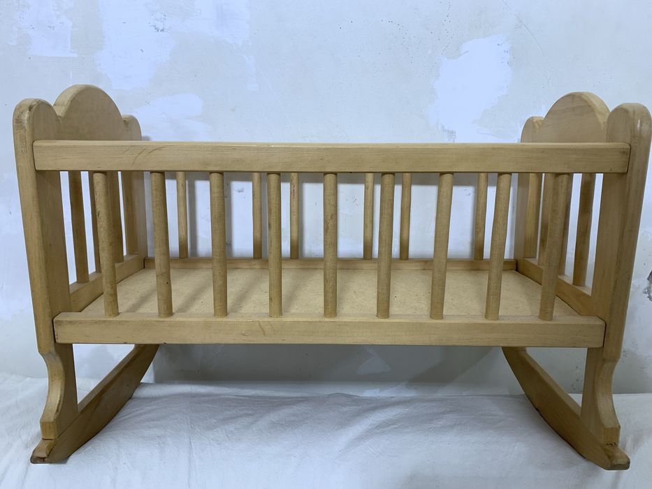 Ліжко для ляльки . Кроватка - люлька