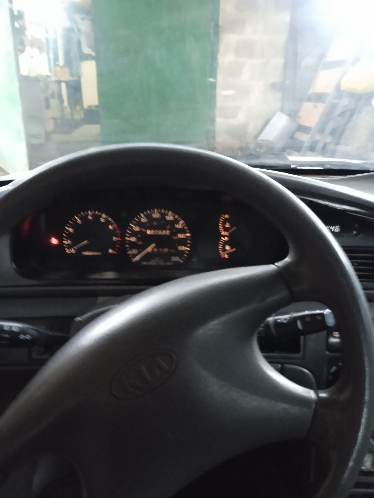 Продам легковой автомобиль