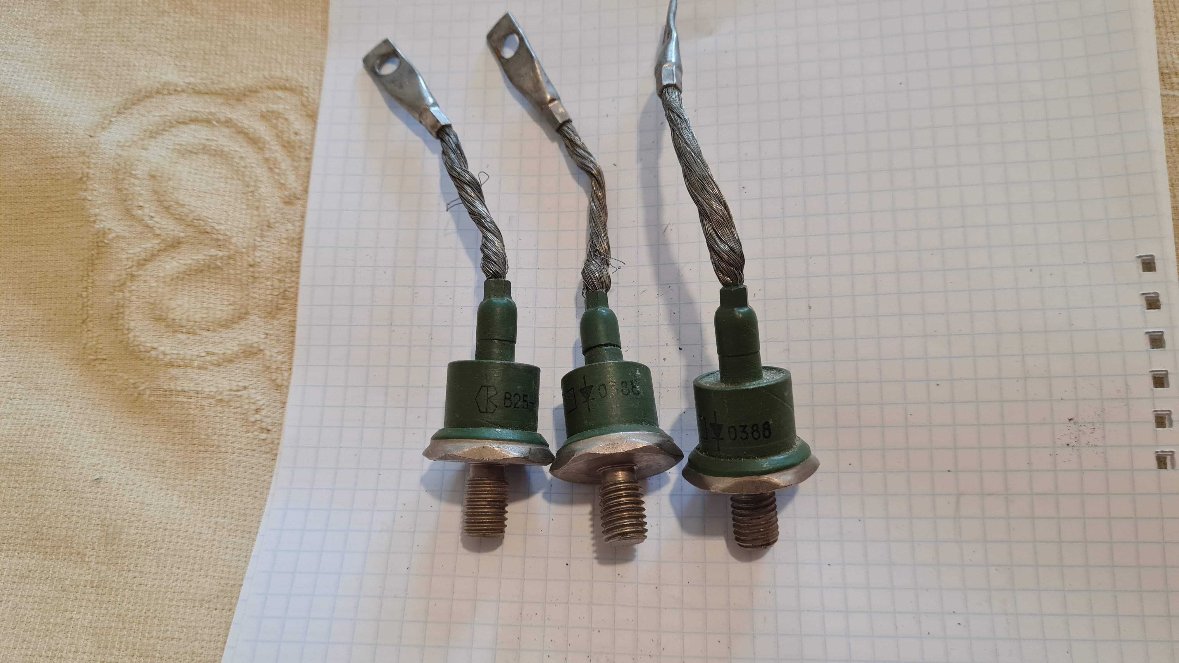 Тиристори Т, ТС, КУ