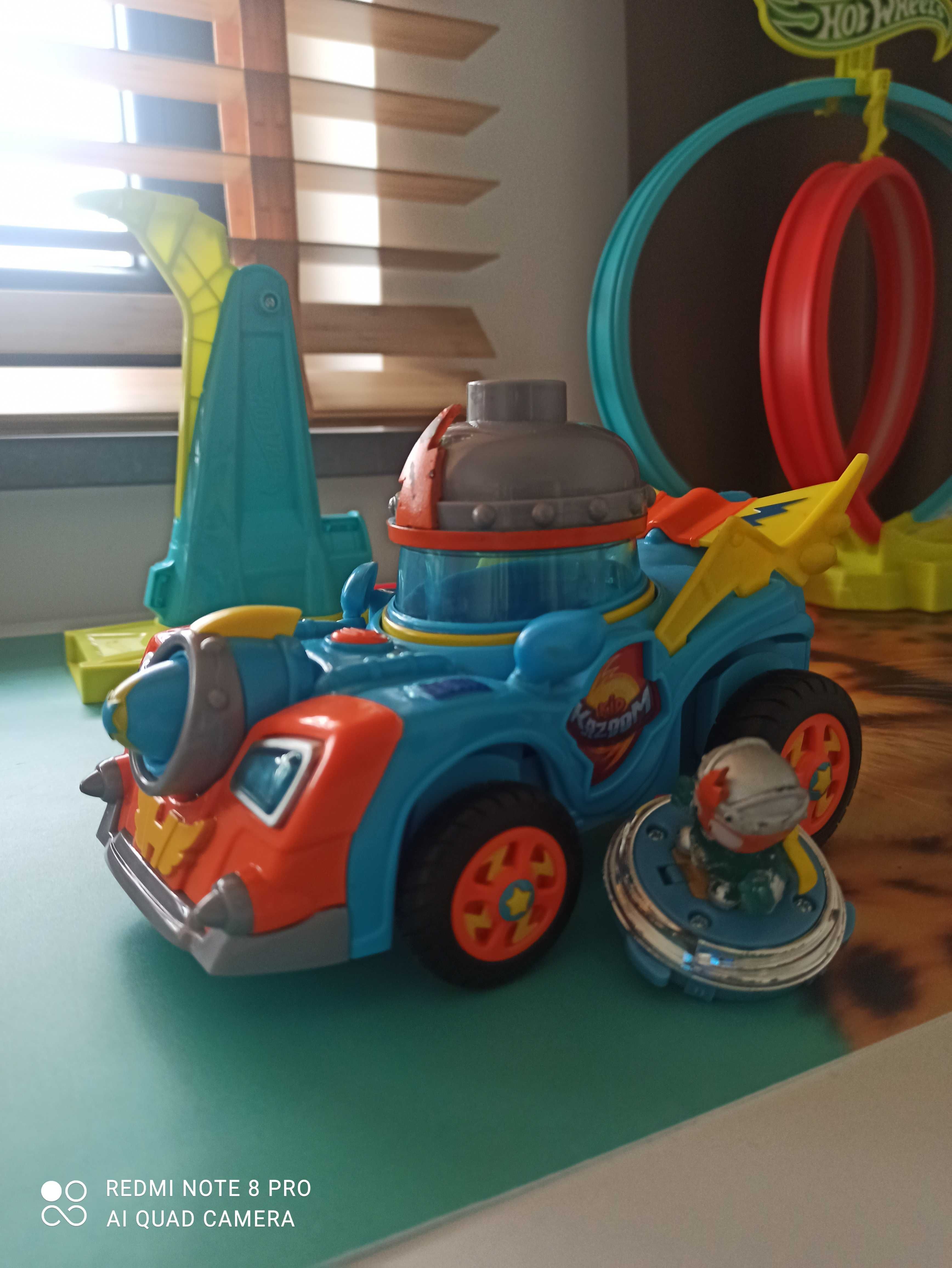 Samochód kazoom Racer, super zings