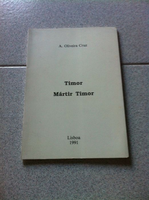 Livros sobre Timor (conjunto ou separado)