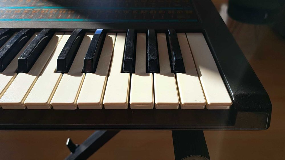 Korg Poly 800 - syntezator/klasyk lat 80