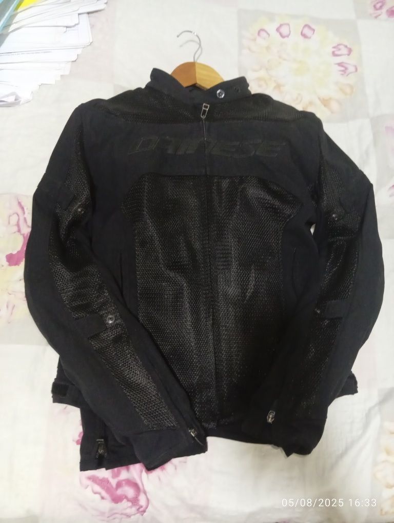 Casaco e calças Dainese