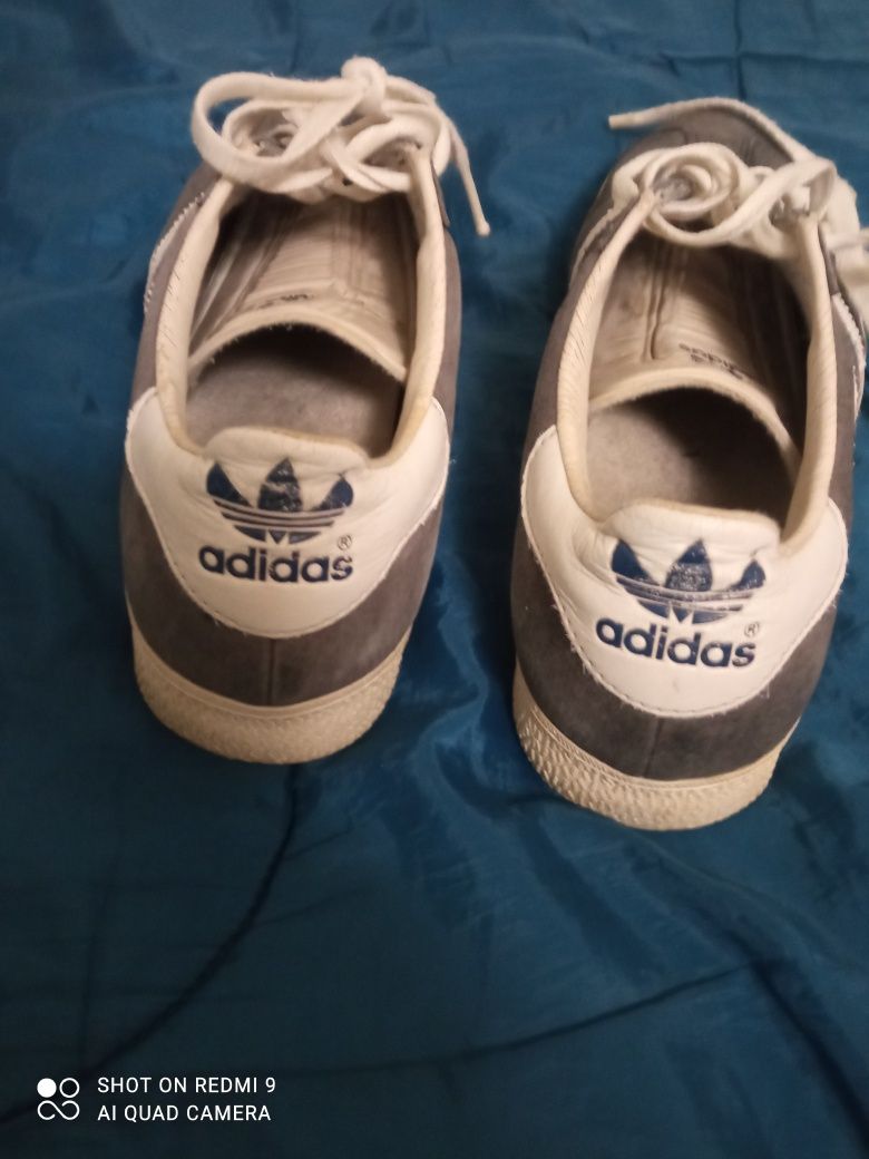 Sapatilhas adidas originais