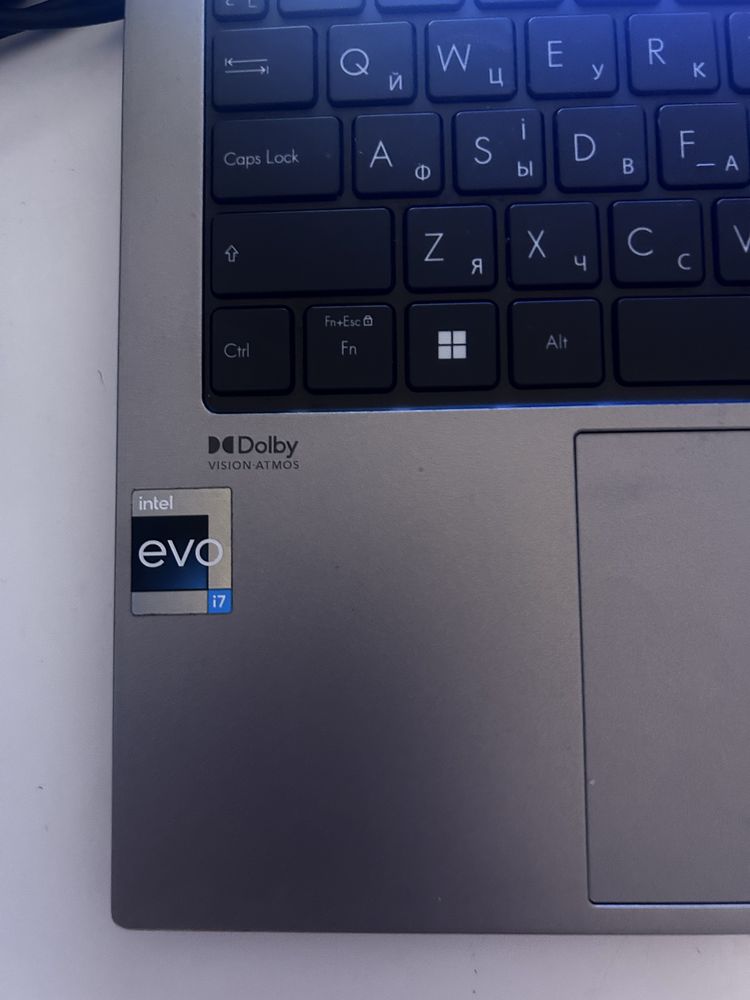 Asus zenbook 13s