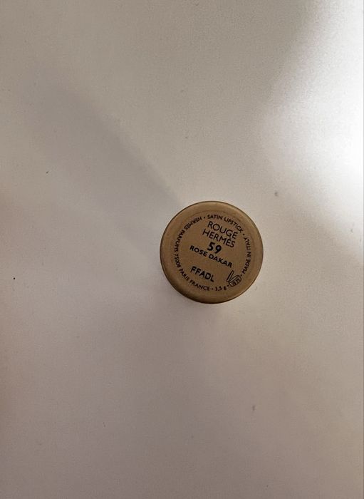 Pomadka Hermes nr 59 Rose Dakar Satine