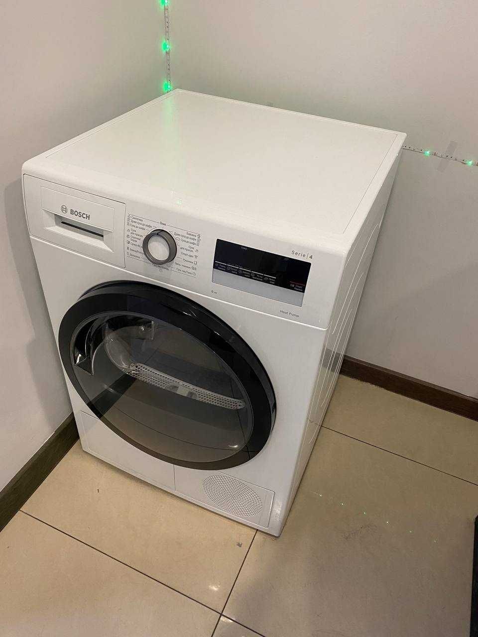 Сушильная машина Bosch WTH85204UA