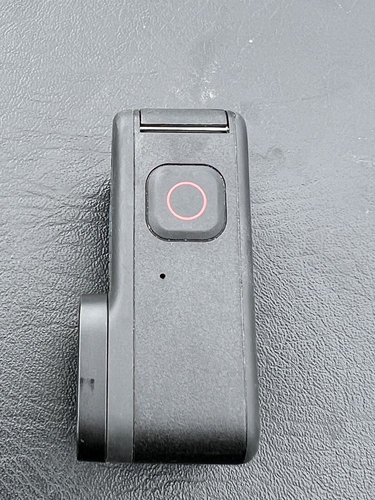 GoPro HERO 10 Black - працює тільки від зарядки