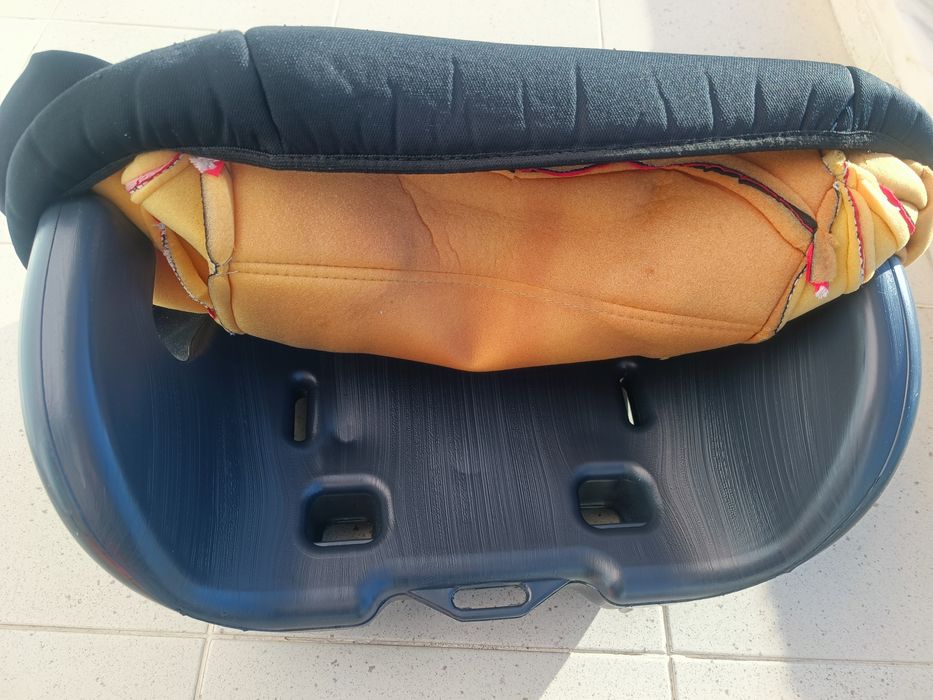Assento de criança auto