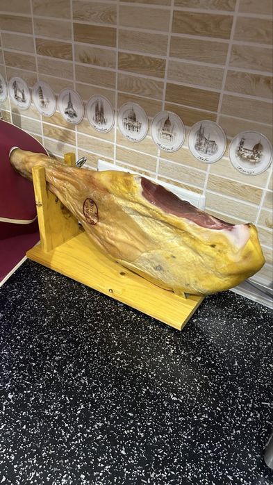 Хамон набір подарунковий . Підставка і ніж в наборі