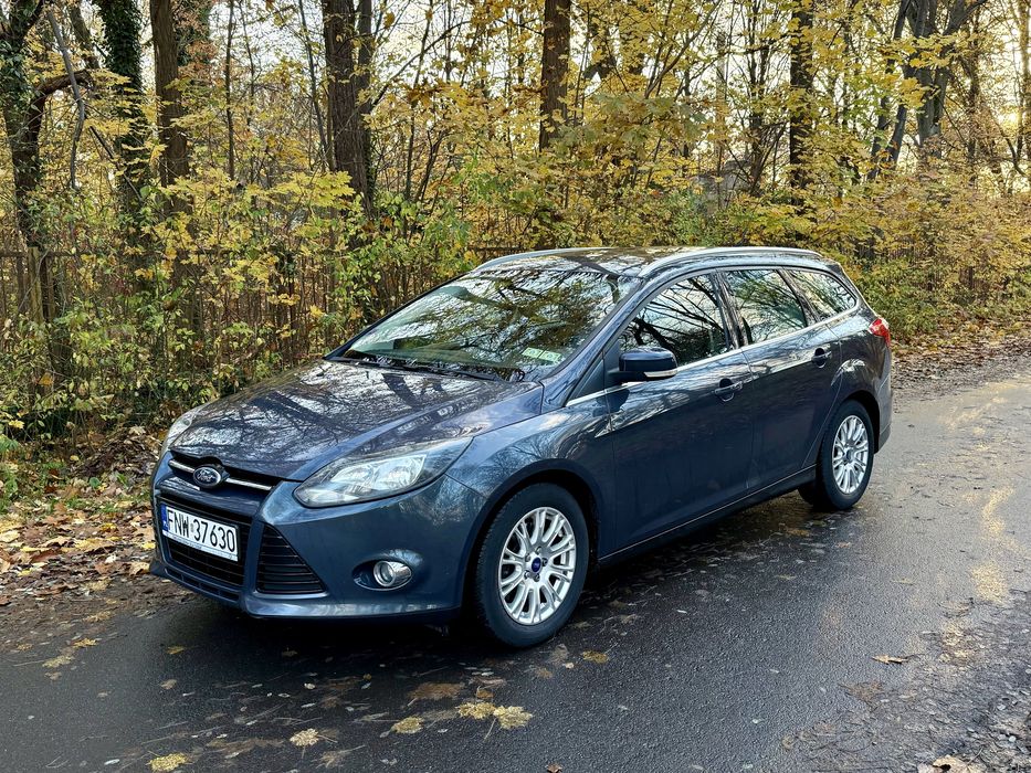 Ford Focus Titanium 1.6 benzyna