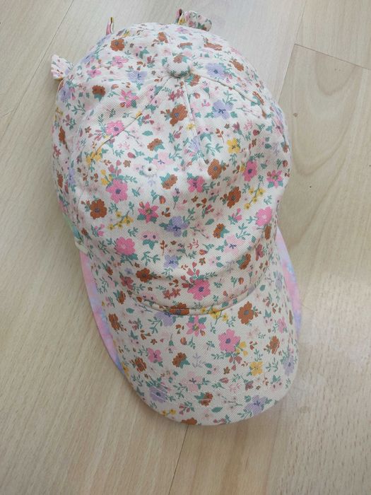 Czapka z daszkiem H&M 2-pak r.128-146, 8-11 l.
