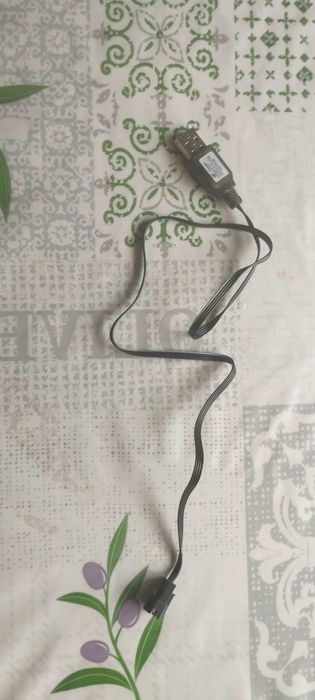 Продам зарядне до моделей на радіо керуванні.