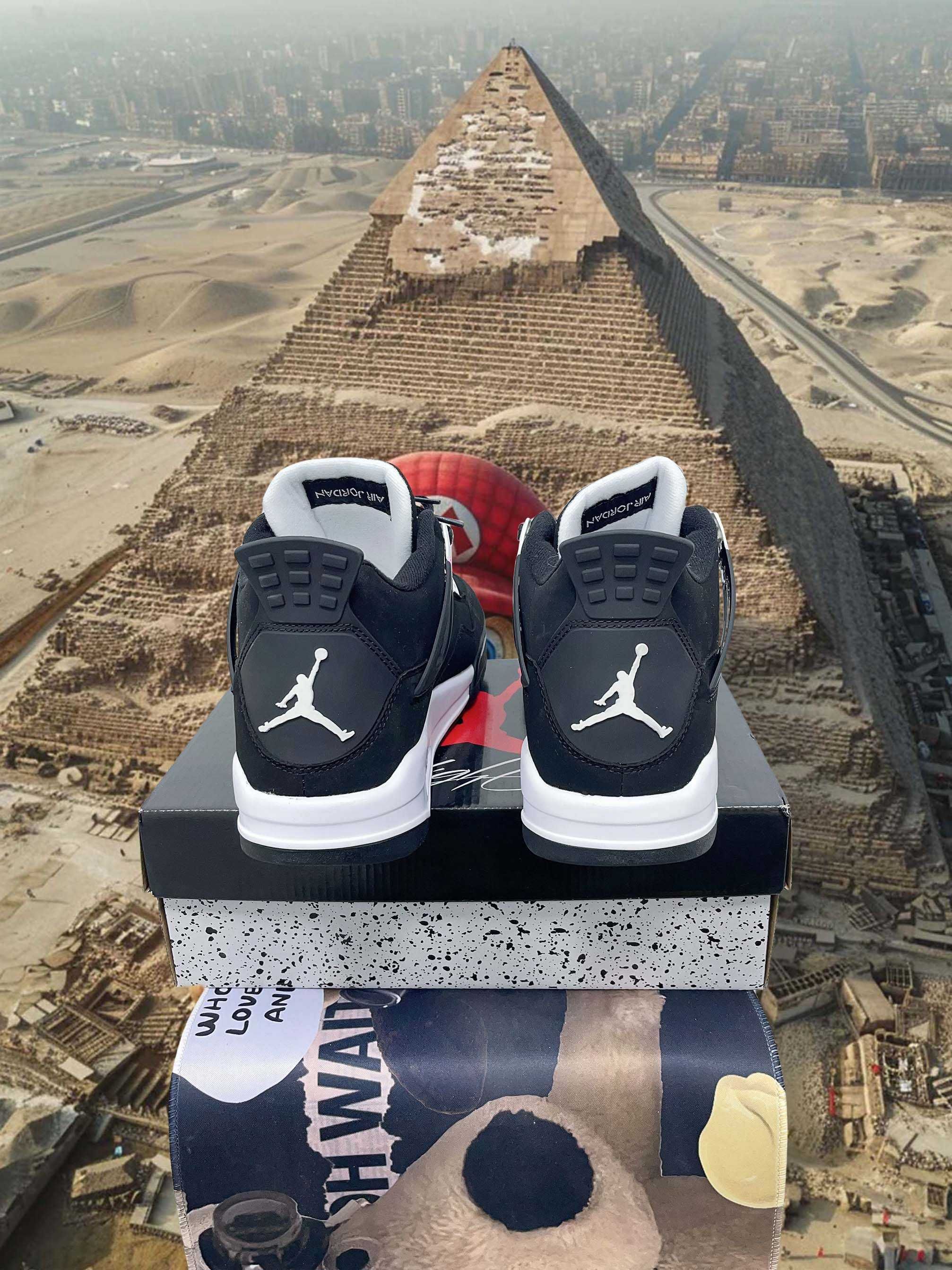 Jordan Air Jordan 4 Retro White Thunder.39