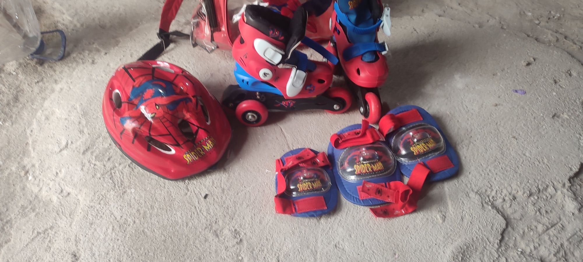 Patins para criança  ótimo estado