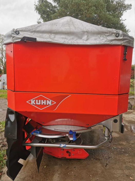 Kuhn AXIS 40.1 W , komputer