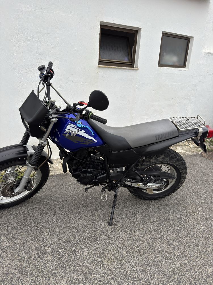 Yamaha TW 125 com motor 225.