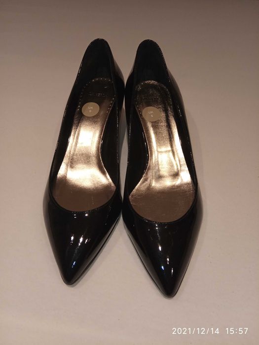 Nowe czarne szpilki LA PERLA, roz. 38, wąska stopa, obcas 5,5cm