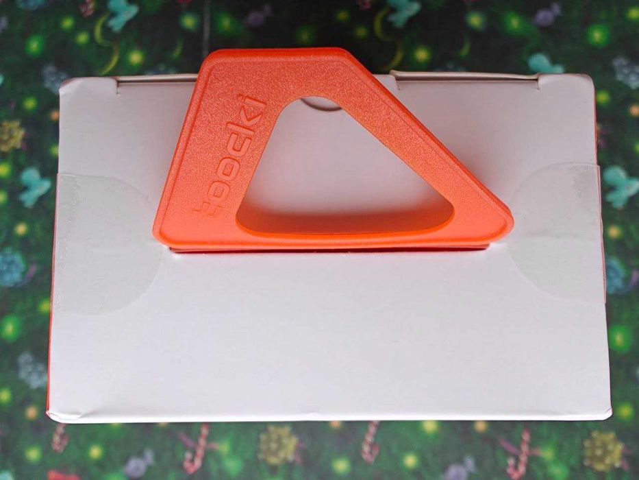 Автомобильное зарядное устройство Toocki SD-033-9 2C+1A 200W PD