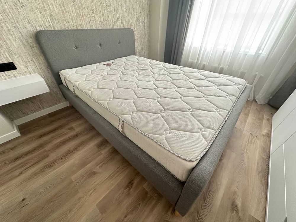 Терміново! Продам ліжко jysk konsberg з матрасом