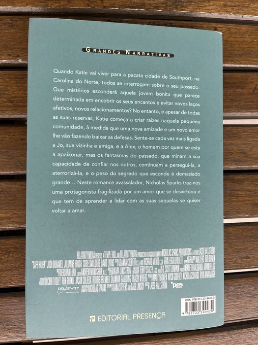 Livro “Um Refúgio Para A Vida”