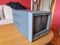 Monitor Barco ADVM-10 composite, svhs