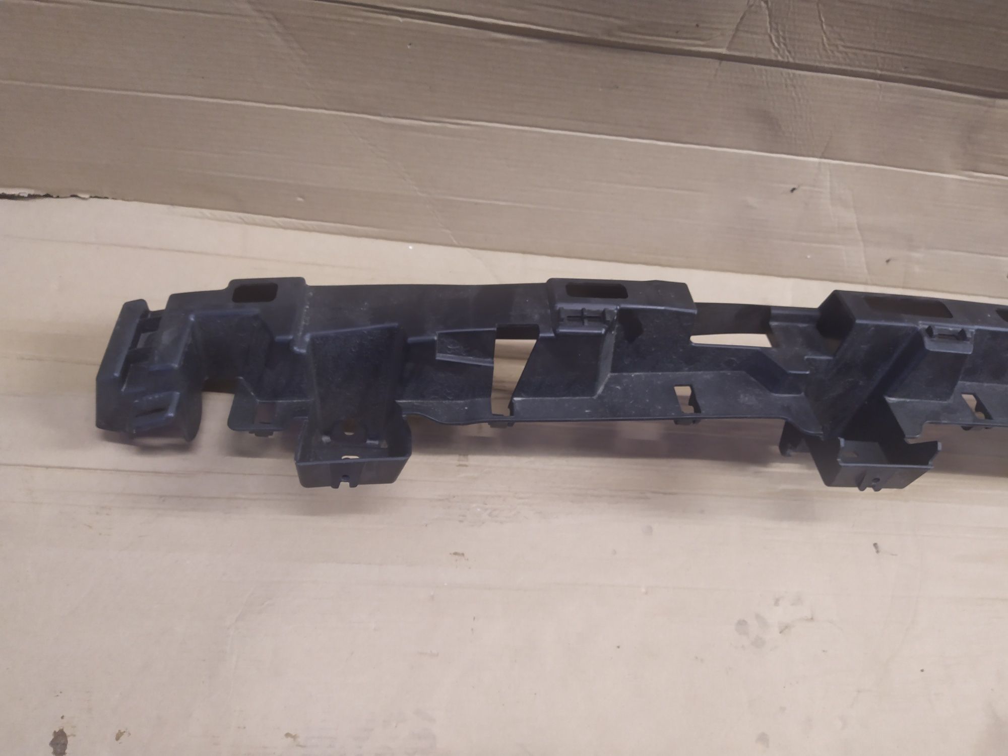 Renault Espace V 5 lift FL absorber belka zderzaka wzmocnienie