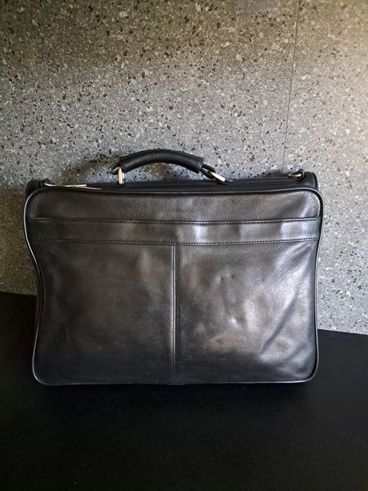 Кожаный черный портфель от PEDANO