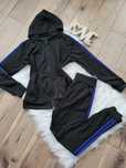 Czarny dres z lampasami spodnie bluza s/m