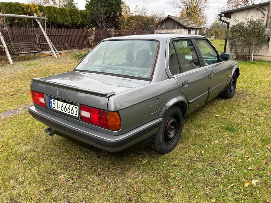 Bmw e30 1.6 benz, 1988r. Stan dobry.