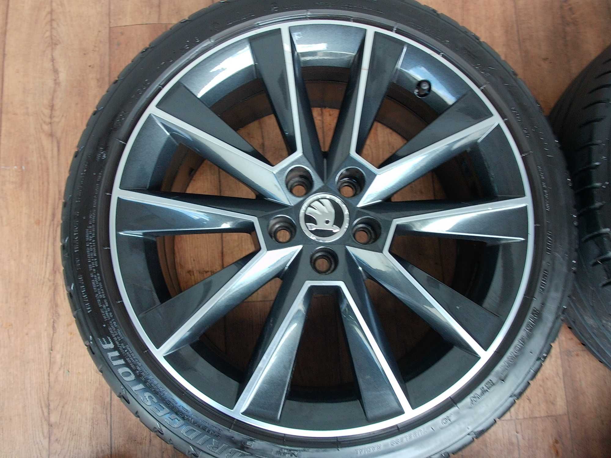 Koła Skoda Kamiq Rapid Scala Fabia Vw 17 5x100 ET46 215/40/17 lato