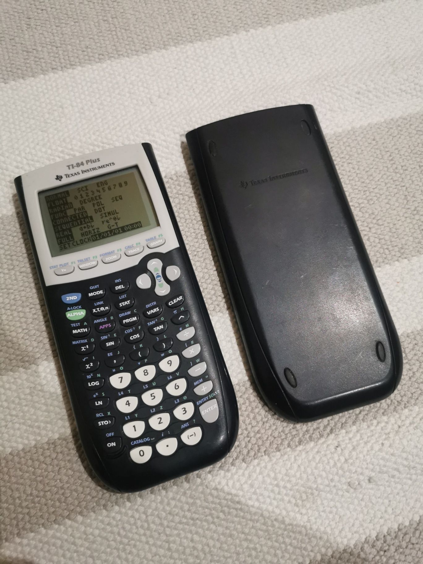 Máquina calculadora gráfica TI-84Plus