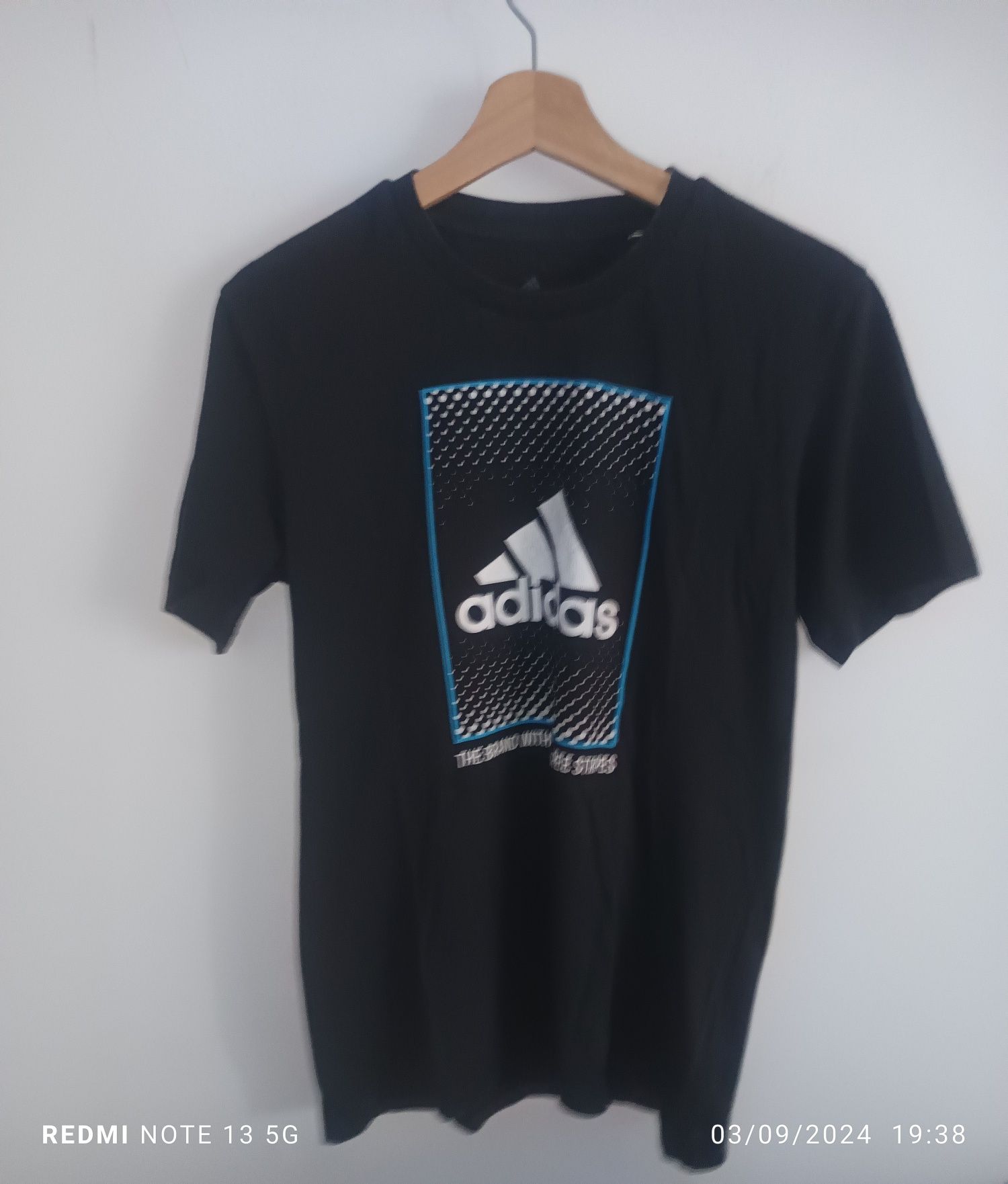 T-shirt adidas criança