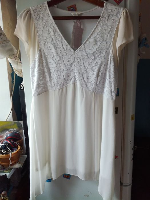 Женское шелковое летнее платье 50размер (новое)