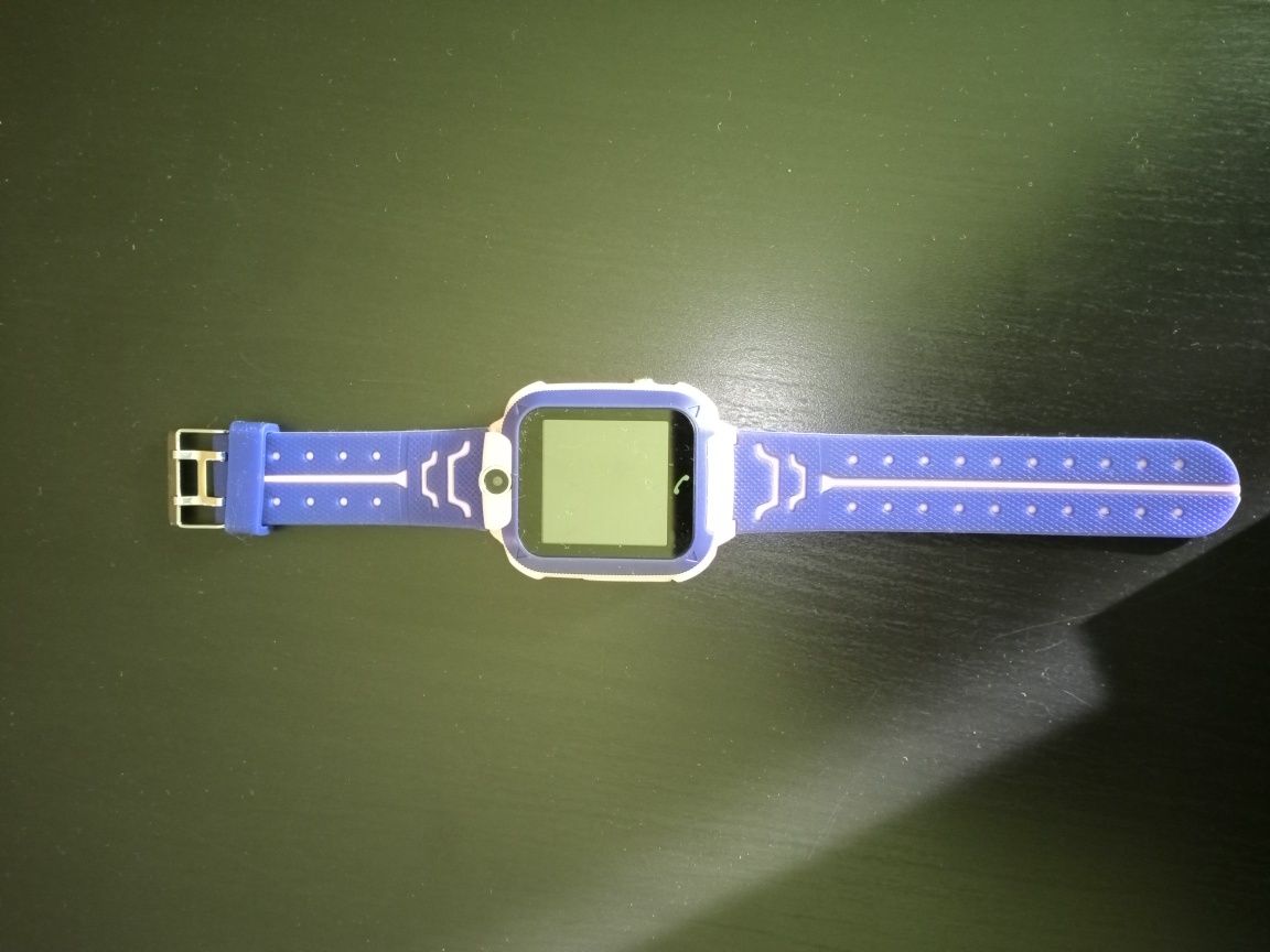Relógio smartwatch com câmera e telefone