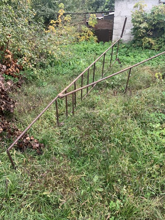 Лестница около 3 метров