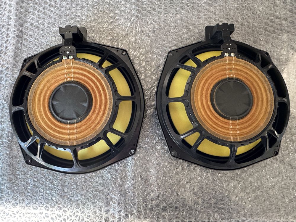 Сабвуфер Bowers & Wilkins BMW G30 G11 G12 G05 G06 G07