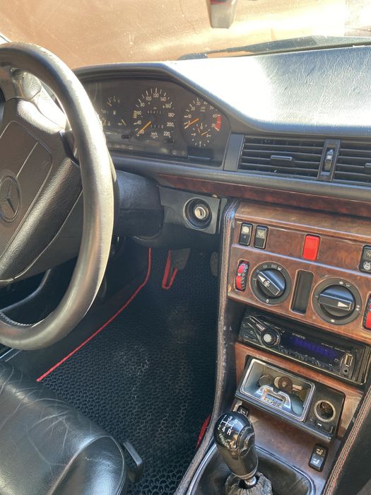 Продам мерс w124 2.3 бензин