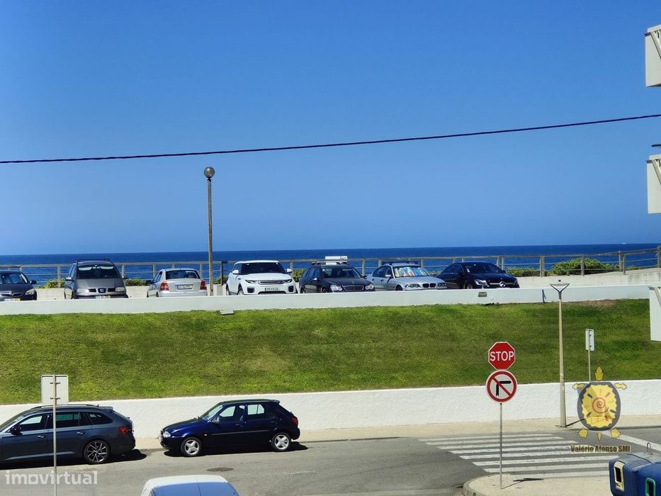 Apartamento T2 - mobilado - Vista Mar