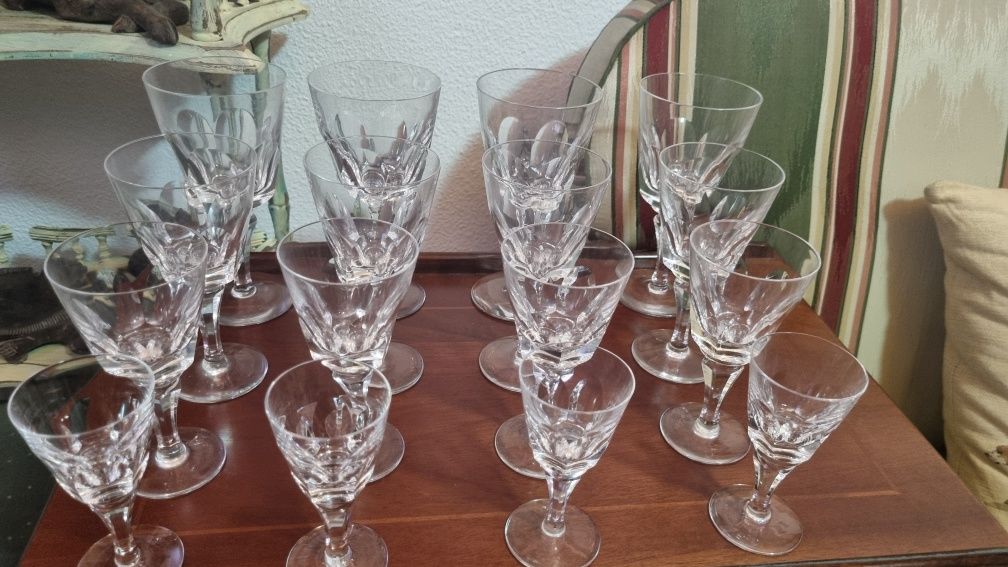Serviço de copos de cristal Atlantis