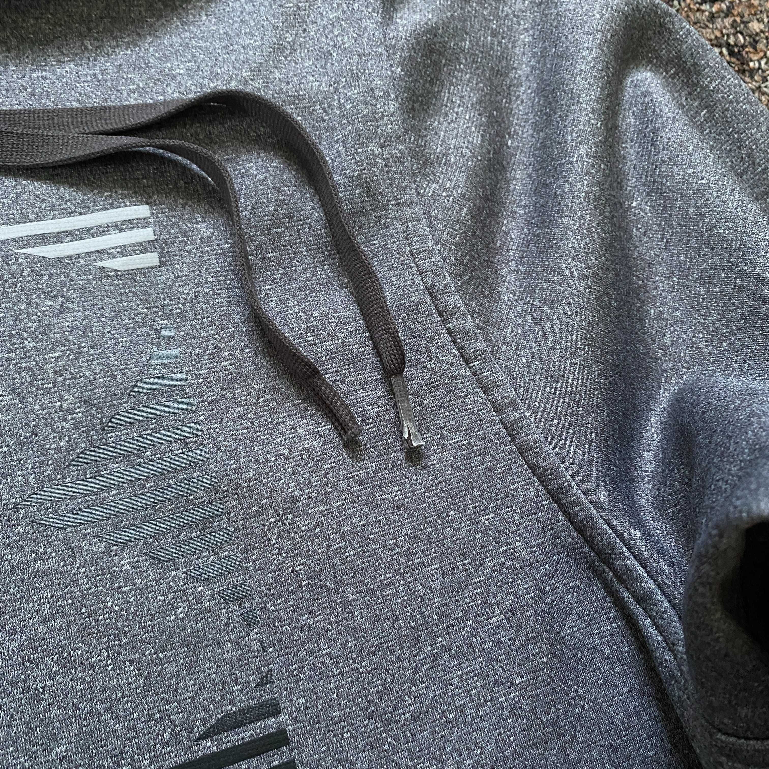 худі under armour (оригінал )р.-M
