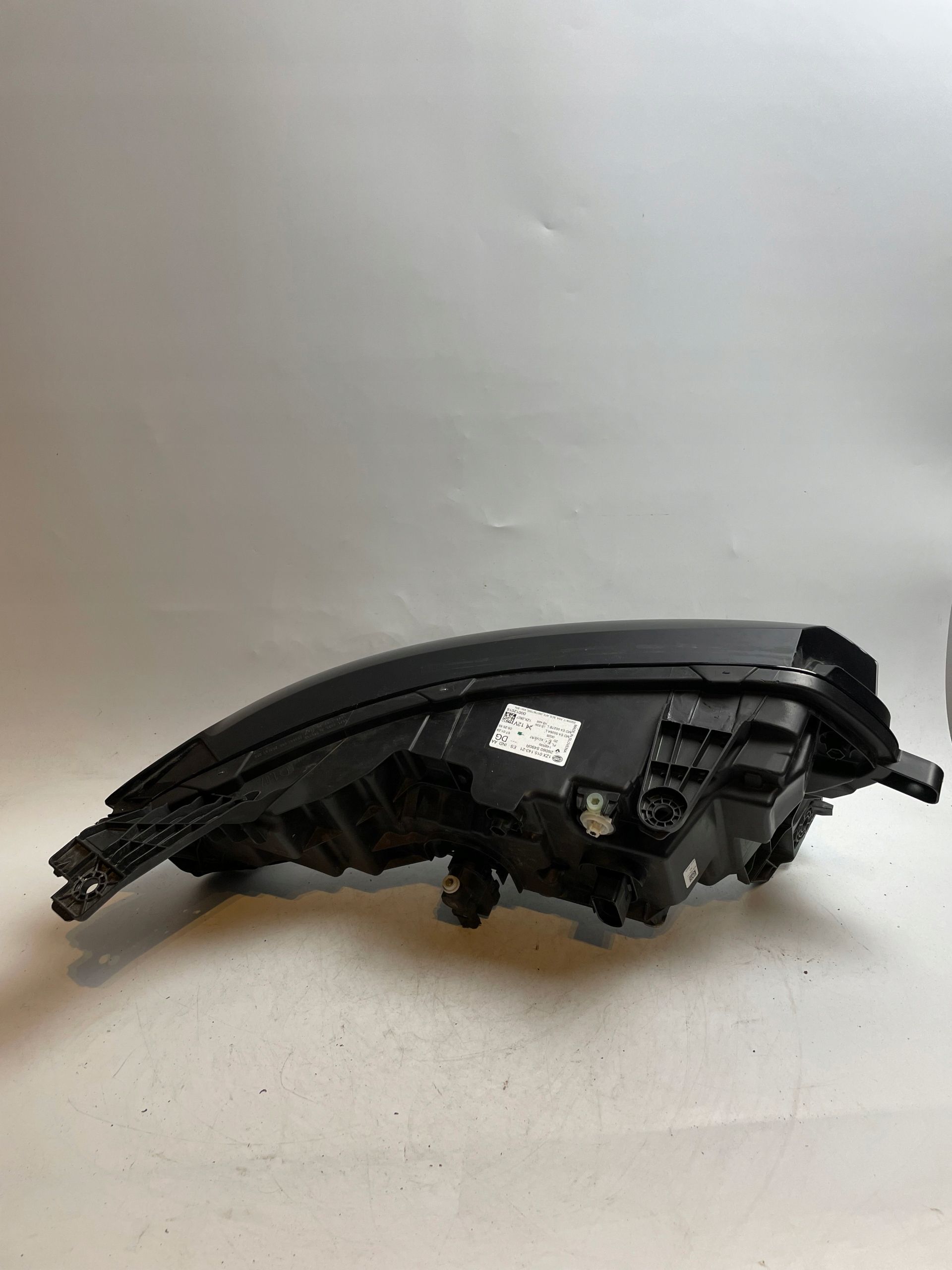 RENAULT MEGANE V 2023 E-TECH lampa przednia lewa full led
