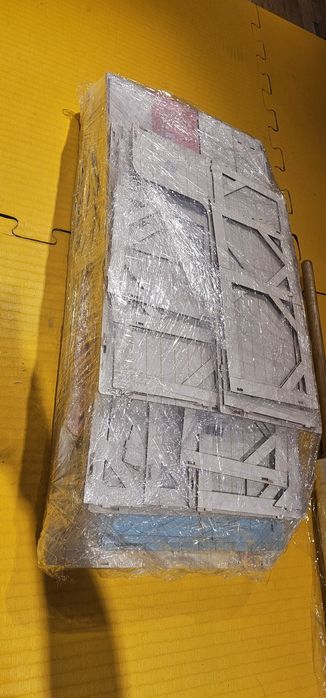 Ляльковий будинок  Nestwood с басейном для Барбі Лол