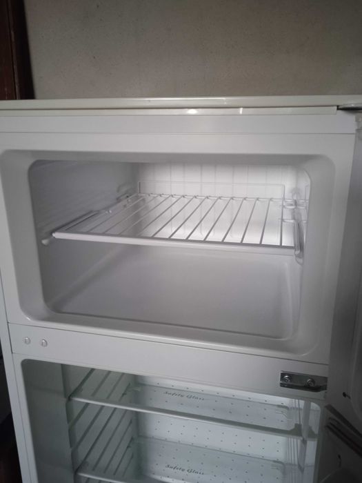 Frigorífico combinado bom estado