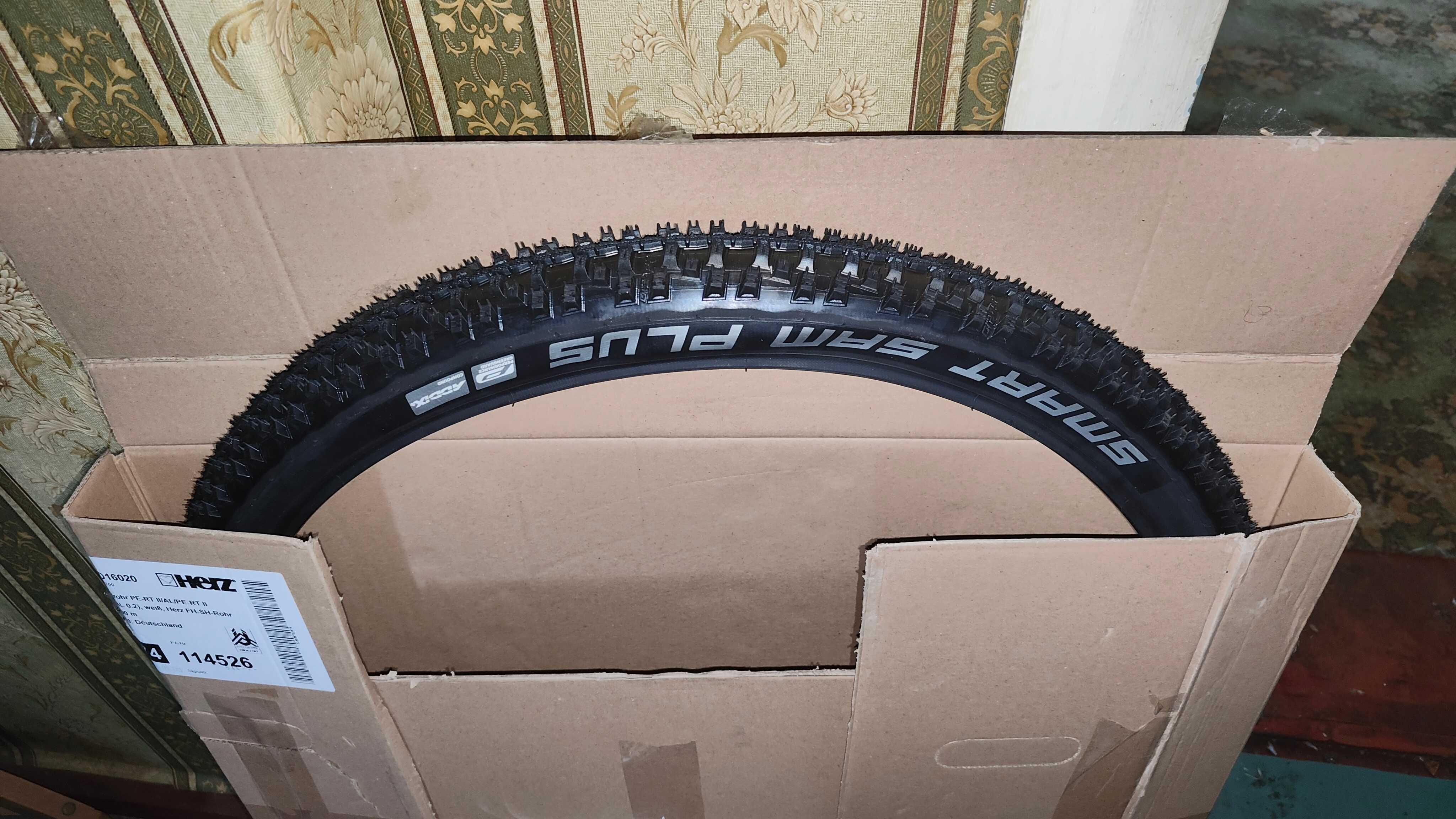 Schwalbe Smart Sam Plus 26x2.10