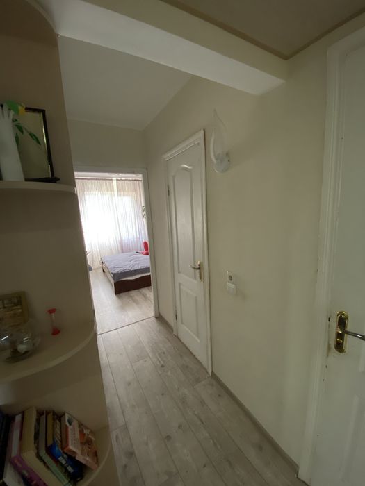 Продам велику гарну двухкімнатну квартиру