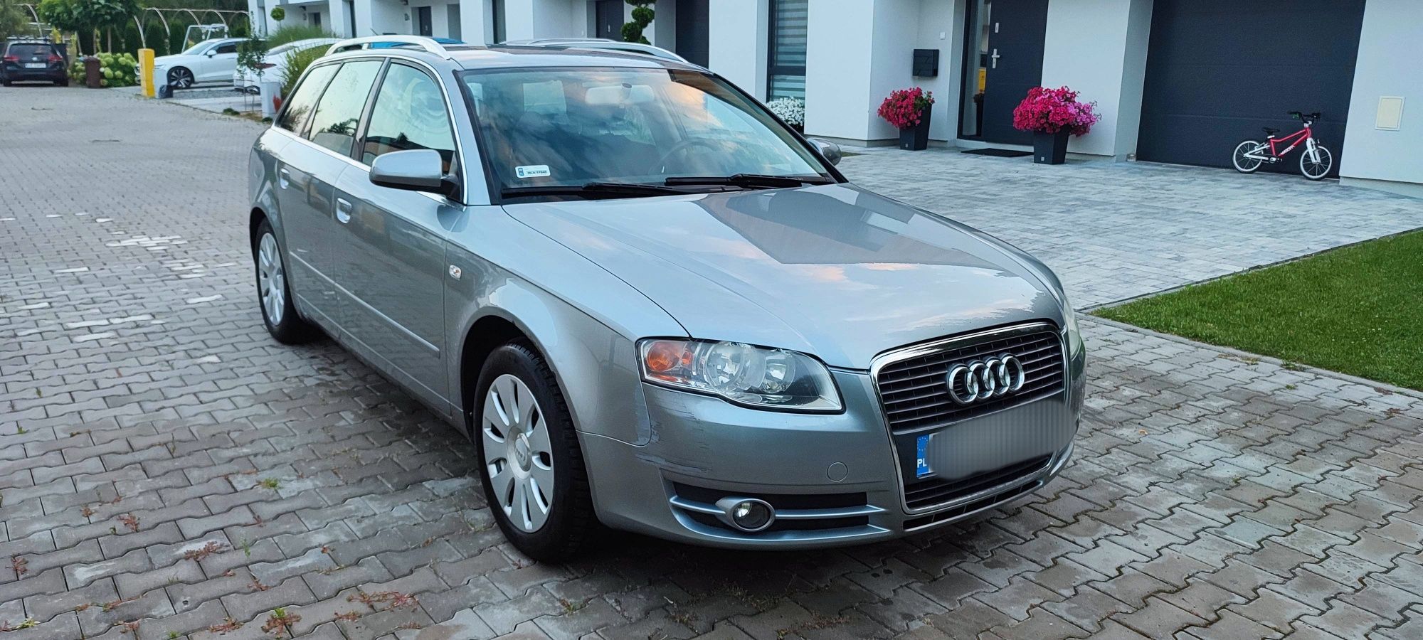 Audi A4 Avant 2.0 LPG z hakiem